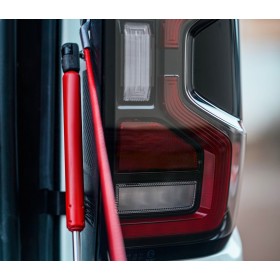 PROTECT innovatives Heckklapendämpfer System für Toyota Hilux