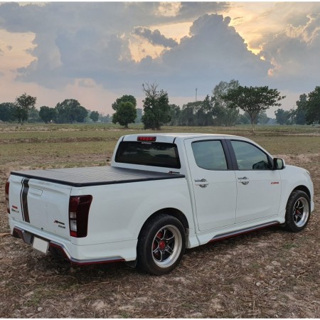 PROTECT aluminum trifold tonneau cover for Isuzu D-Max double cab