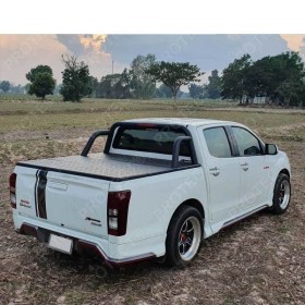 PROTECT faltbare Aluminium Laderaumabdeckung mit Überrollbügel Isuzu D-Max Doppelkabine